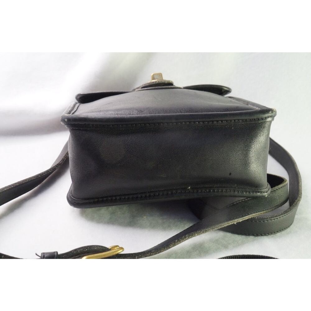 Vintage 90s Coach Murphy 9930 Black Leather Brass Turn Lock Crossbody Bag Purse - Picture 9 of 15